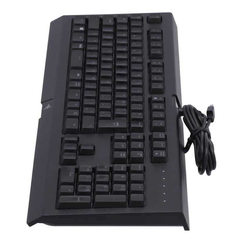 Razer レイザー　/ゲーミングキーボード／Cynosa　Chroma　JP/RZ03-02262300-R3J1//PM1926F32000039/Bランク/05