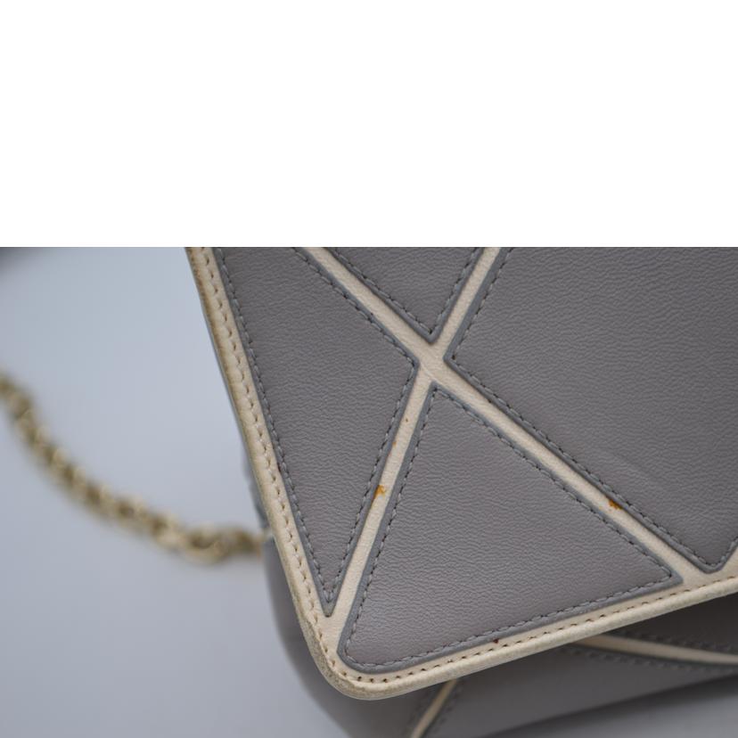 Roger　Vivier ロジェ ヴィヴィエ/ロジェ・ヴィヴィエチェーンレザーショルダー//Bランク/89
