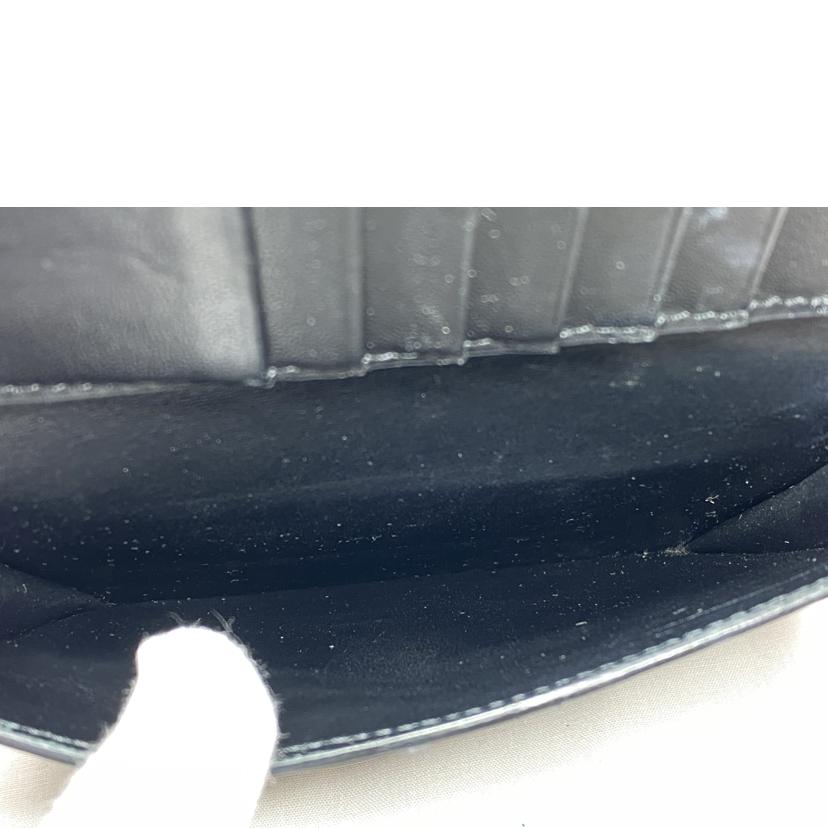 CELINE/ミディアムストラップウォレット/10B643//Bランク/52