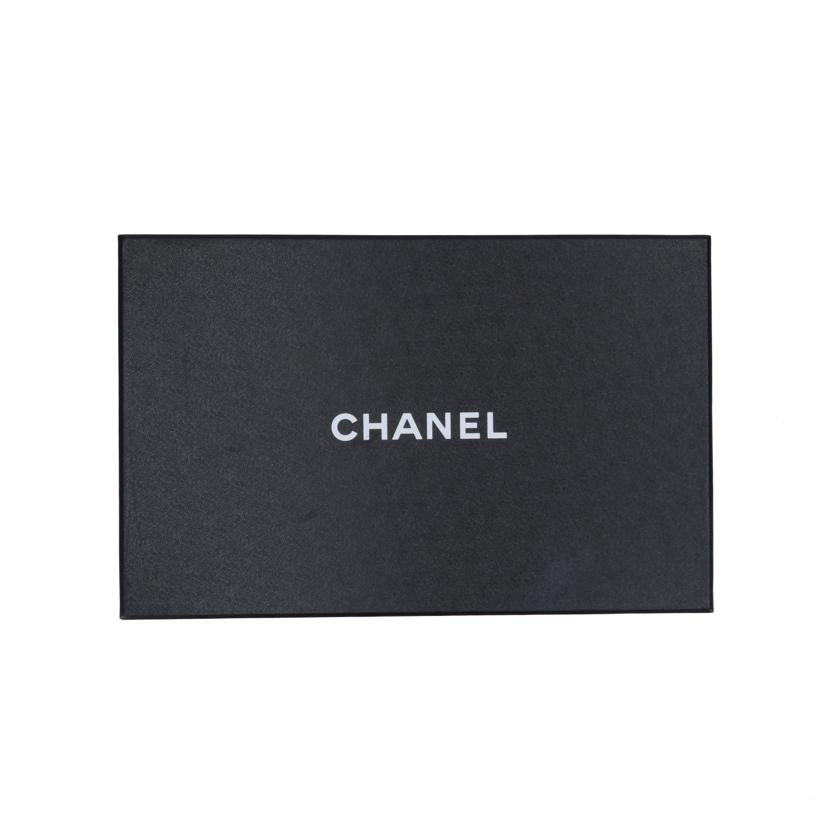 CHANEL【正規品】チェーンウォレット チェーンウォレット - シャイニー ラムスキン、グレー