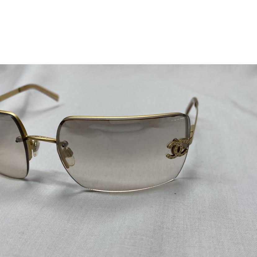 CHANEL CHANEL/ココマーク　ゴールド　サングラス/4092-B//C.102/8Z 62□15 120/Bランク/52