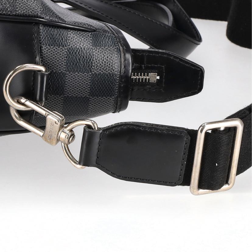 LOUIS　VUITTON ルイヴィトン/タダオ／2WAYバッグ／ダミエ・グラフィット/N51192//DU4***/ABランク/91