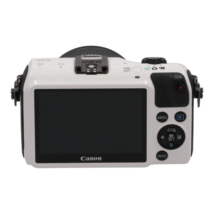 Canon キヤノン　/ミラーレス一眼　ダブルレンズキット/EOS M ﾀﾞﾌﾞﾙﾚﾝｽﾞｷｯﾄ//031352201295/Bランク/24