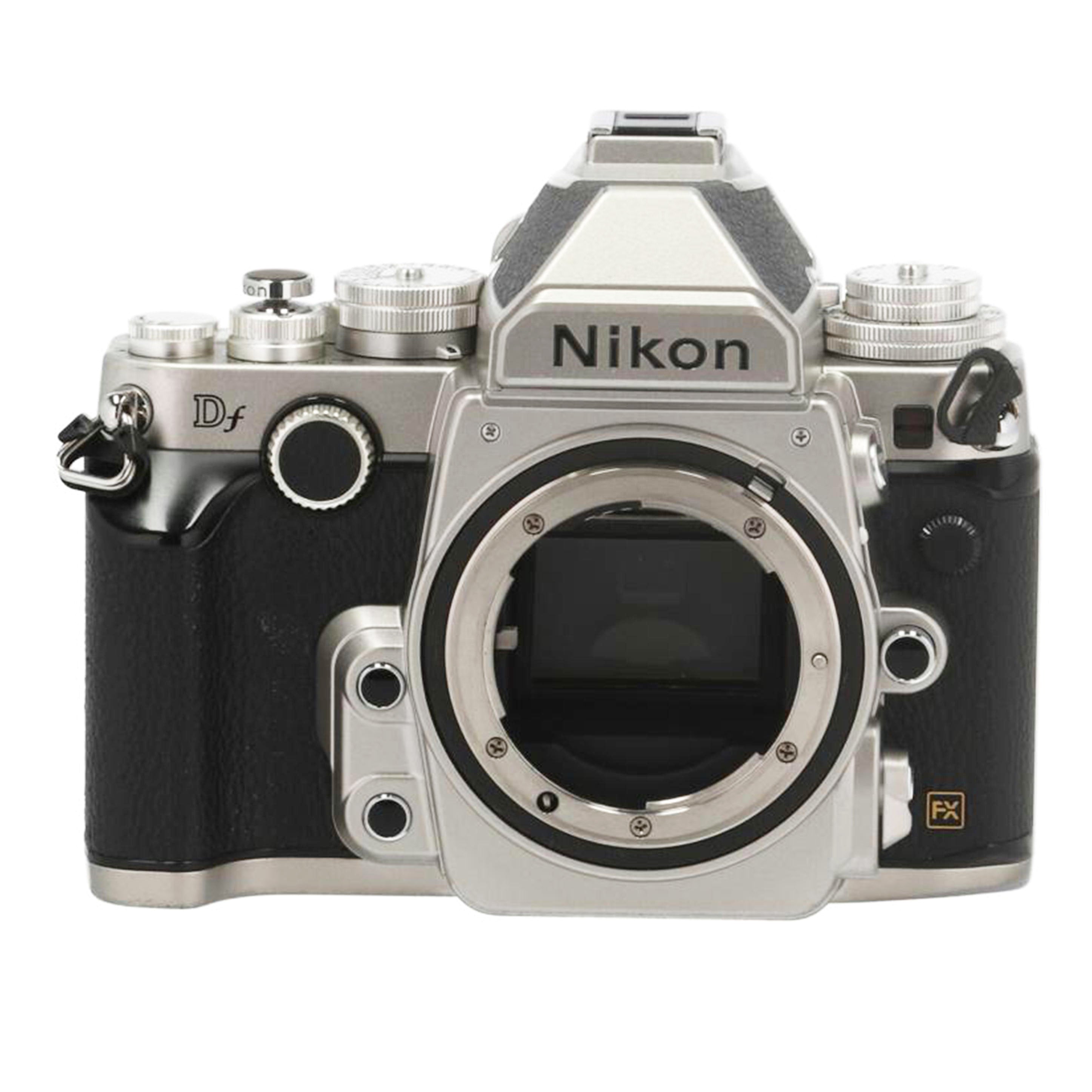 Nikon ニコン　/デジタル一眼　ボディ／Df/Df ﾎﾞﾃﾞｨ//2014370/Bランク/18