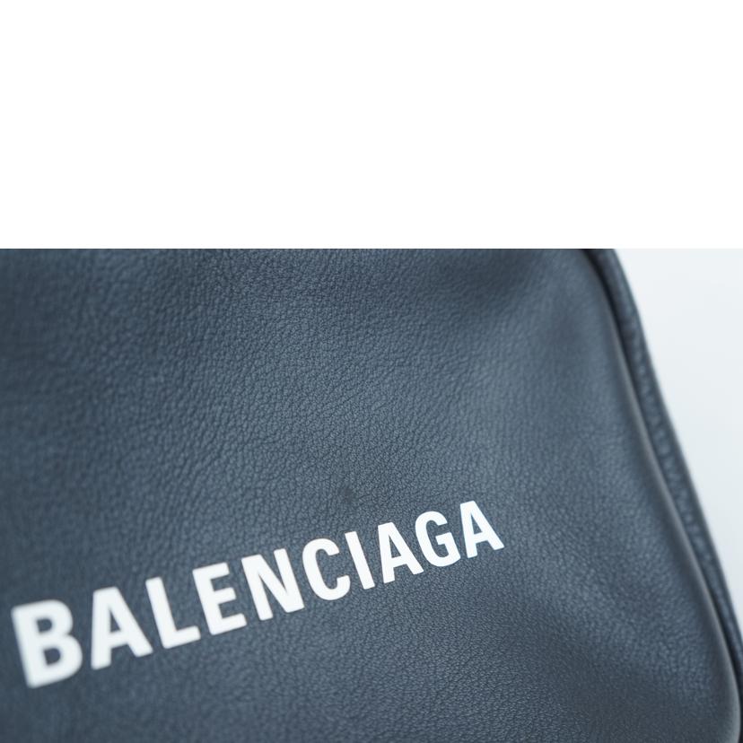 BALENCIAGA バレンシアガ/エブリデイ　カメラバッグ/489812//ABランク/67
