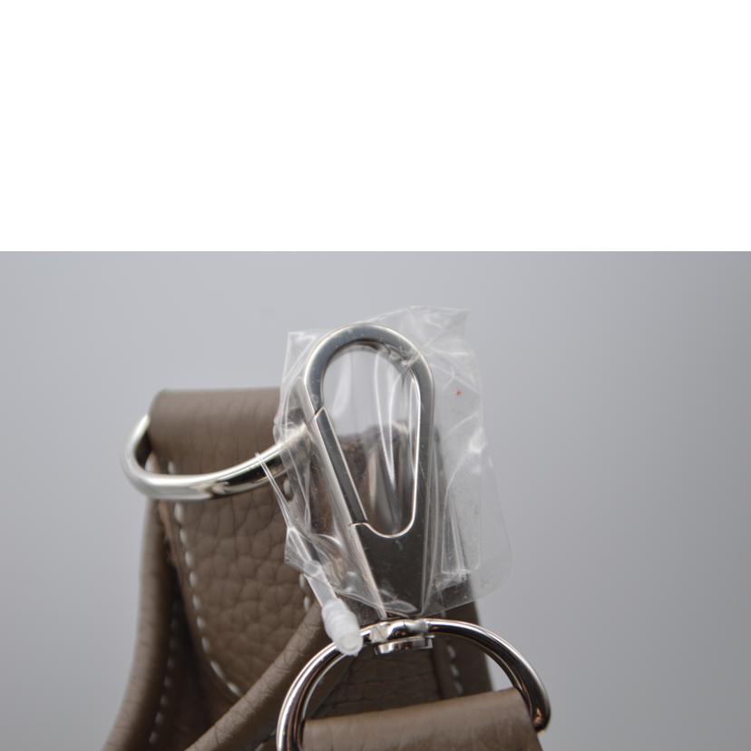 HERMES　 エルメス/エヴリンⅢGM／トリヨンクレンマス／エトゥープトリヨンクレマンス／エトゥープ/056275CK//T B********/Sランク/89