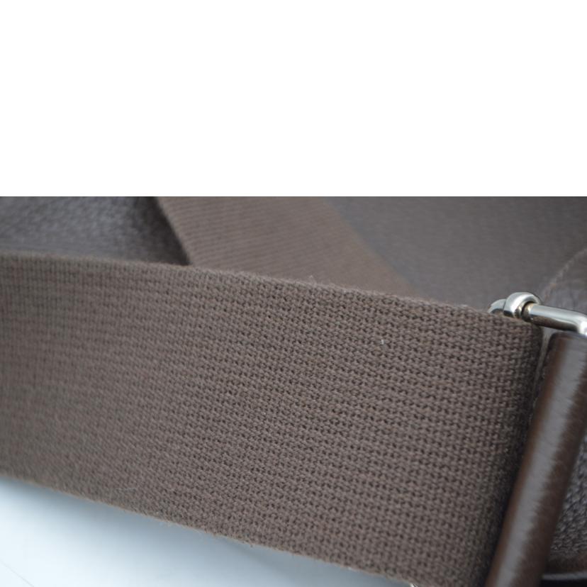 HERMES エルメス/エヴリンⅢPM／トリヨンクレンマス／ブラウン/H056277CK18//MD ****/ABランク/89
