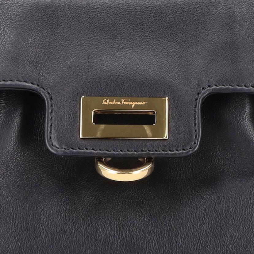 S．Ferragamo サルバトーレフェラガモ/チェーンショルダーバッグ/AB-21D659//ABランク/93