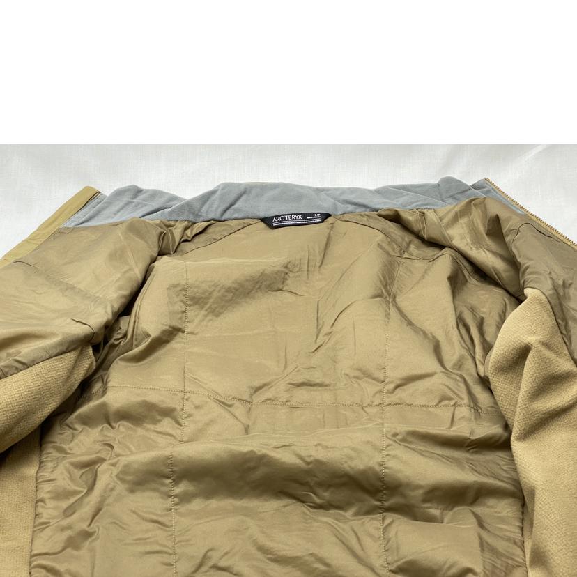 ARCTERYX アークテリクス/アトム　ジャケット//Sランク/52