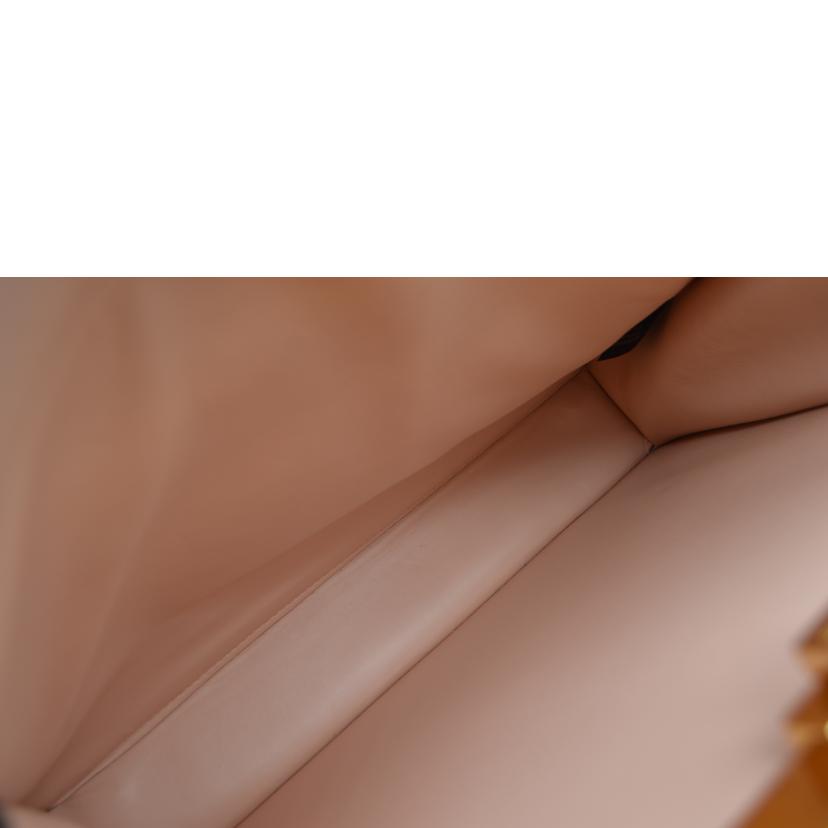 FENDI　 フェンディ/ピーカブーアイシーユーミディアム／ナッパレザー／カーキ/8BN321  //A6V***********/Aランク/89