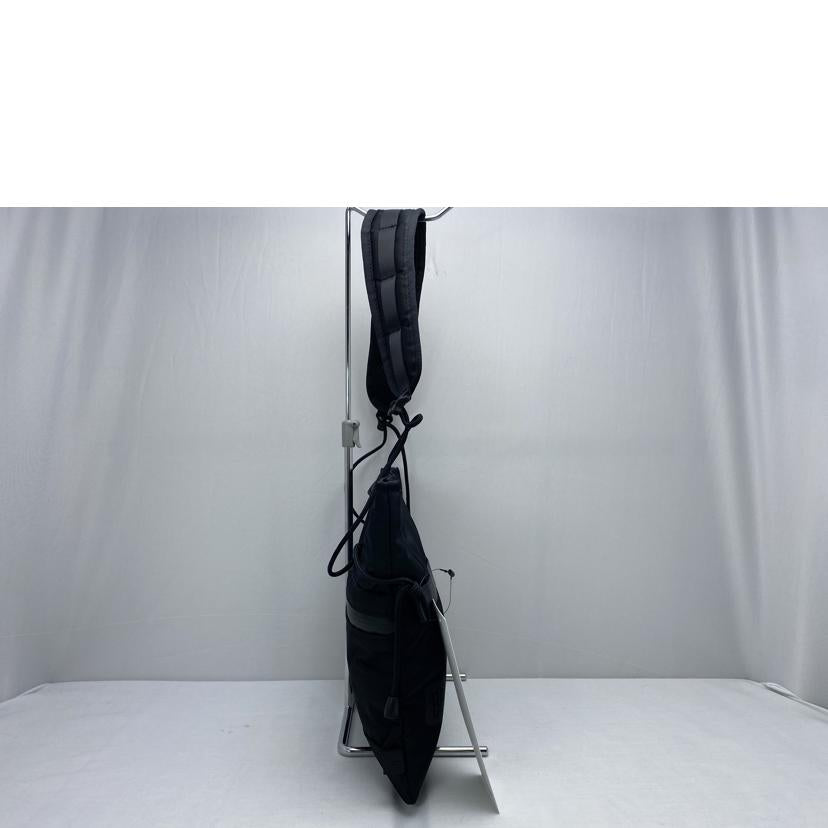 RAMIDUS × fragment design ラミダス/BB サコッシュ//Aランク/52