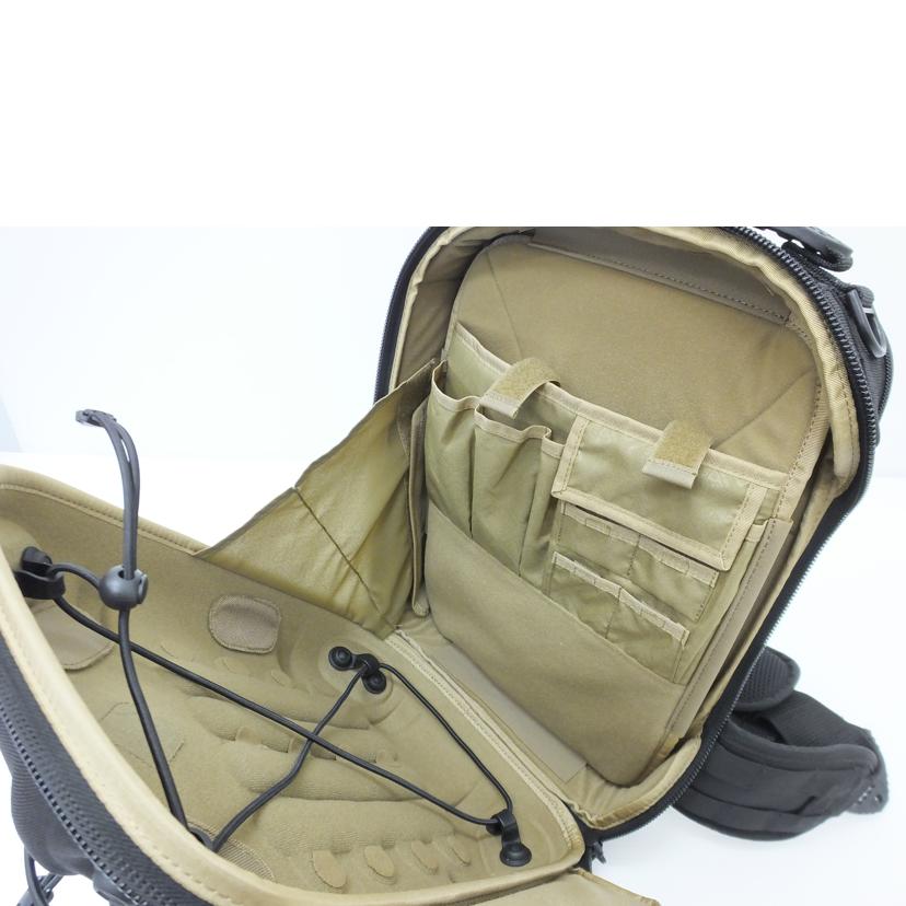 HAZARD4/ヒバチライトハードシェル//Aランク/88