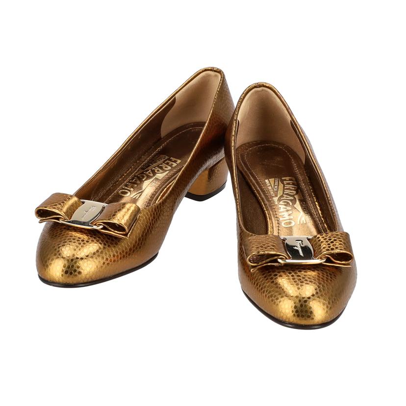 美品　サルバトーレフェラガモ キャメル　ガンチーニ　鼈甲調　コート　マトラッセ Ferragamo（フェラガモ）商品一覧｜ワンダーレックス公式通販サイト