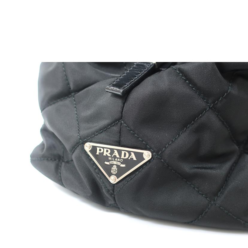 PRADA プラダ/ナイロン　キルティングチェーンショルダーバッグ　ブラック//ABランク/65