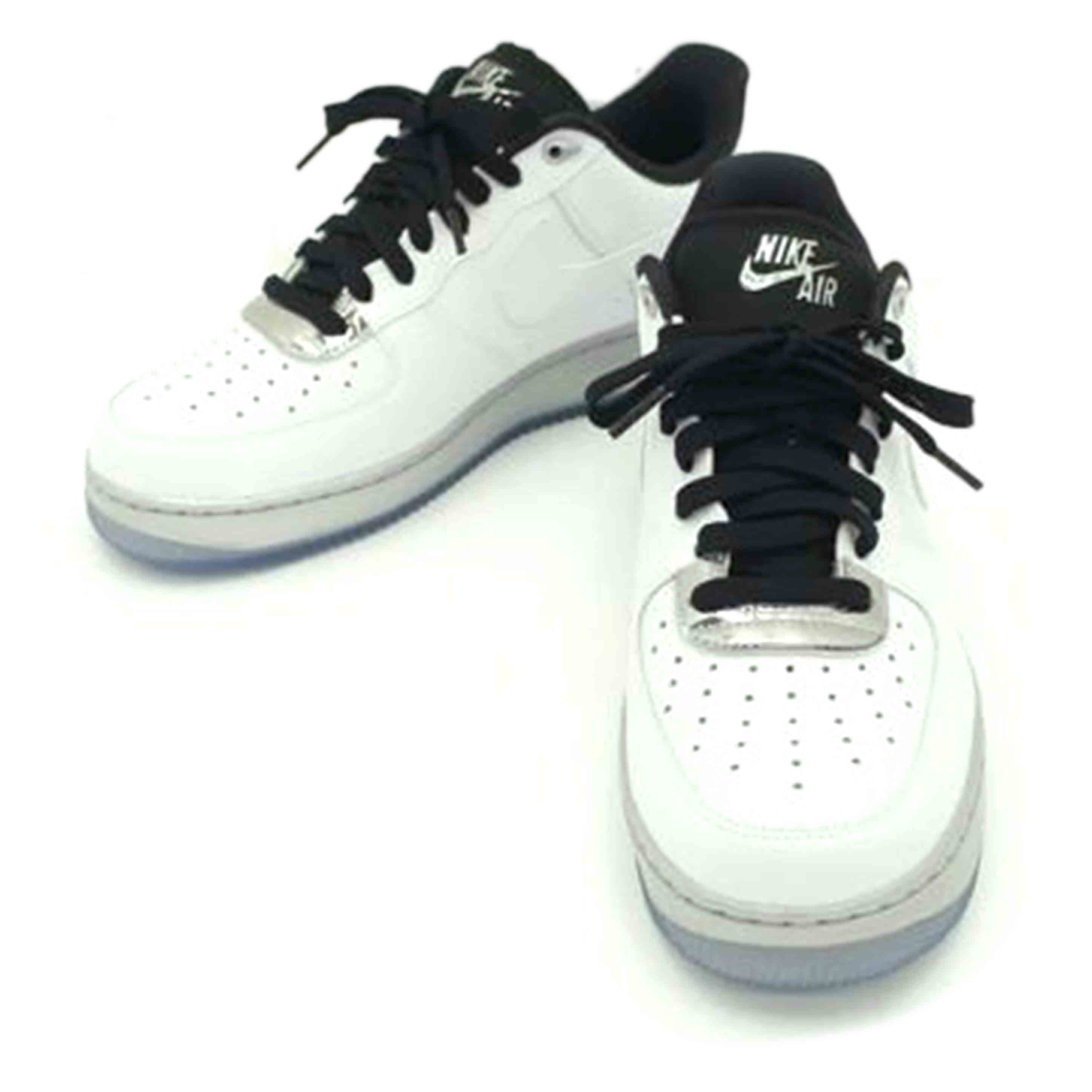 NIKE ナイキ/エアフォース1　’07/DX6764-100//Aランク/76