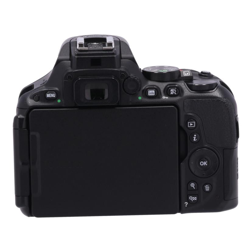 Nikon ニコン　/デジタル一眼　ダブルズームキット/D5500 ﾀﾞﾌﾞﾙｽﾞｰﾑｷｯﾄ//2016374/Bランク/69