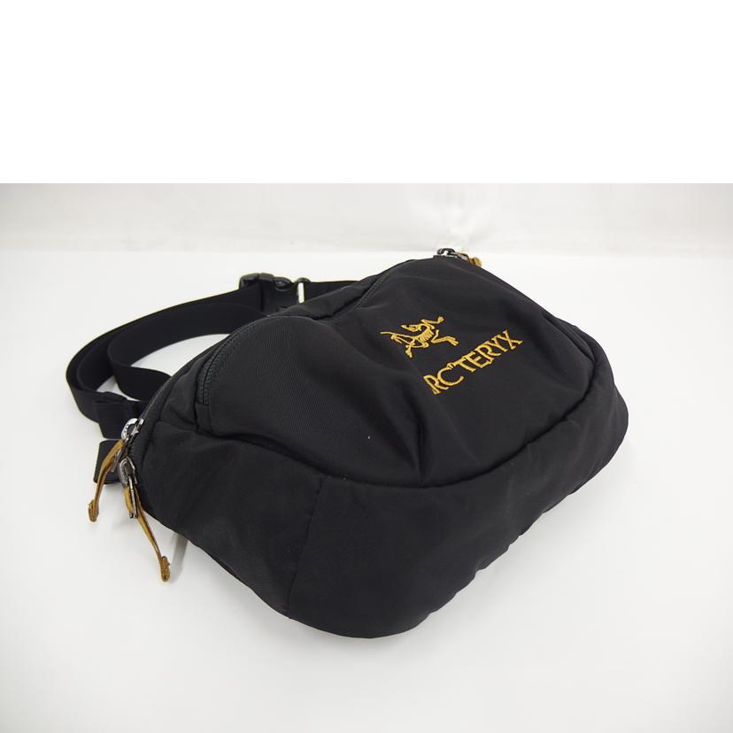 ARC＇TERYX アークテリクス/ARC＇TERYX ナイロンショルダーバック/ブラック//ABランク/82