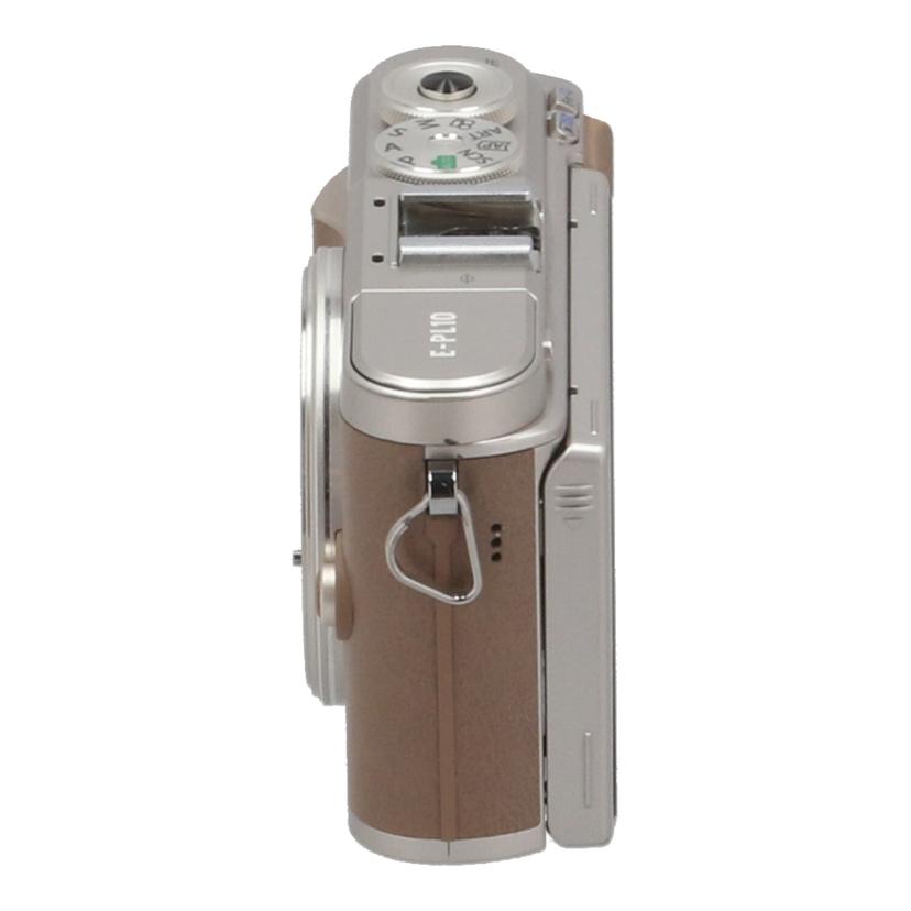 OLYMPUS オリンパス　/ミラーレス一眼　ボディ/E-PL10 ﾎﾞﾃﾞｨ//BJCA17123/Bランク/84