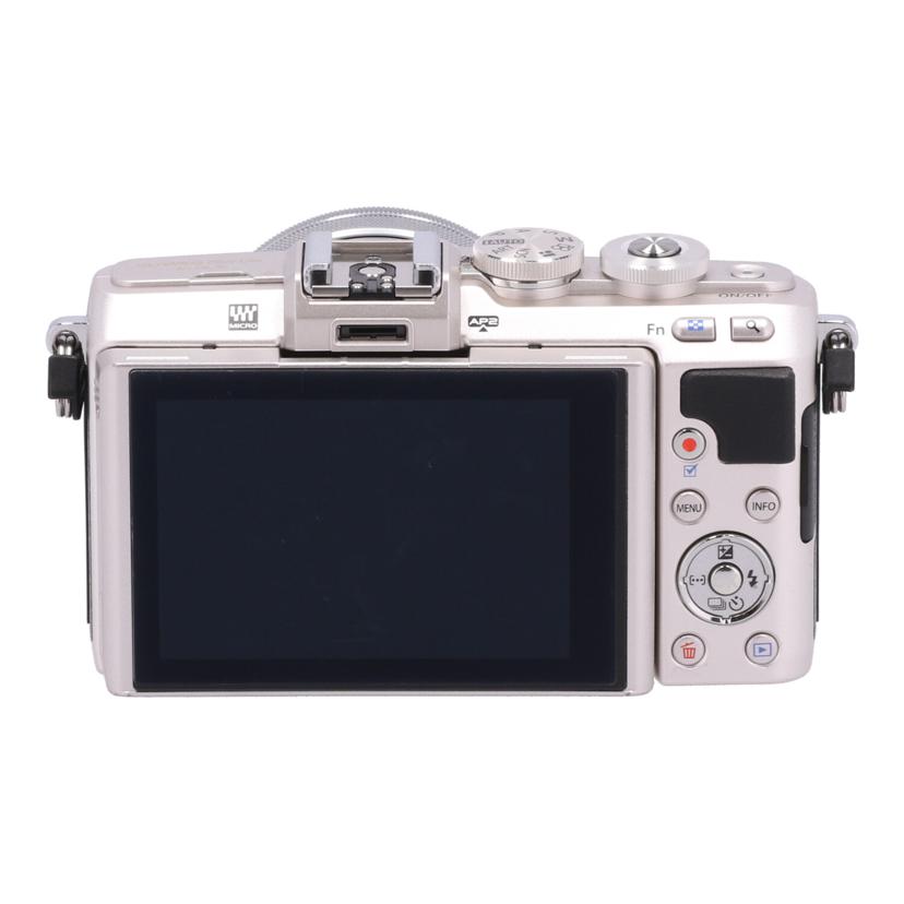 OLYMPUS オリンパス　/ミラーレス一眼　/E-PL7 レンズキット//BH9A85284/Cランク/18