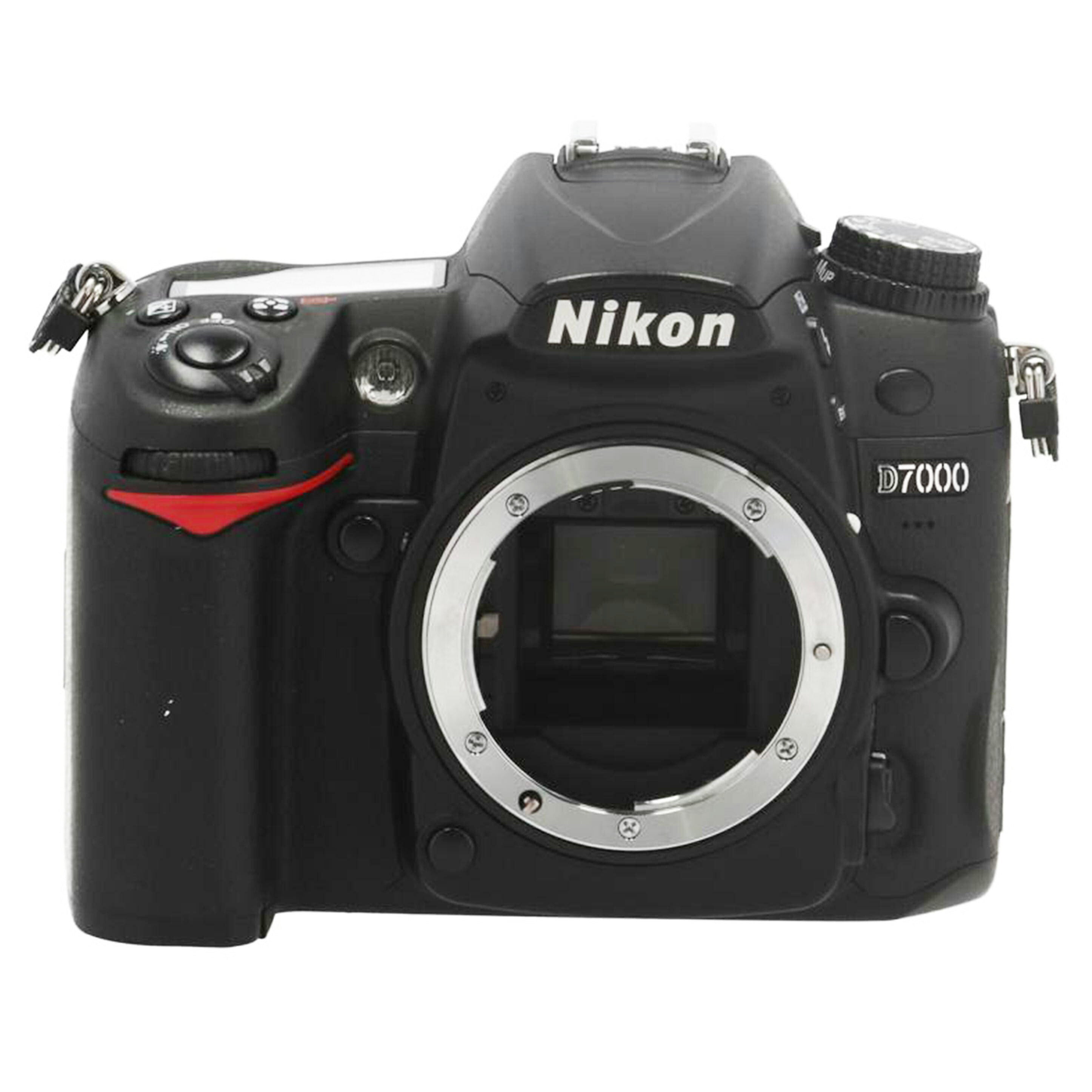 Nikon ニコン　/デジタル一眼　ボディ／D7000/D7000 ﾎﾞﾃﾞｨ//2063678/Bランク/18