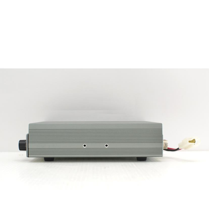 TOKYO　Y－POWER 東京ハイパワー/ソリッドステート　HF／50MHz帯リニア・アンプ//Sランク/75