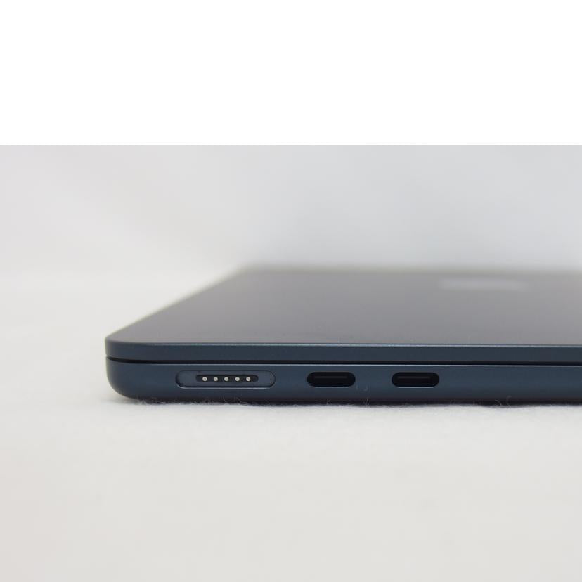 Apple アップル/MacBookAir／13インチ／CTOモデル／ベースモデル：MXCV3J／A/Z1HW00049J/A(A3113)//D7Y2HVY24Y/Aランク/04