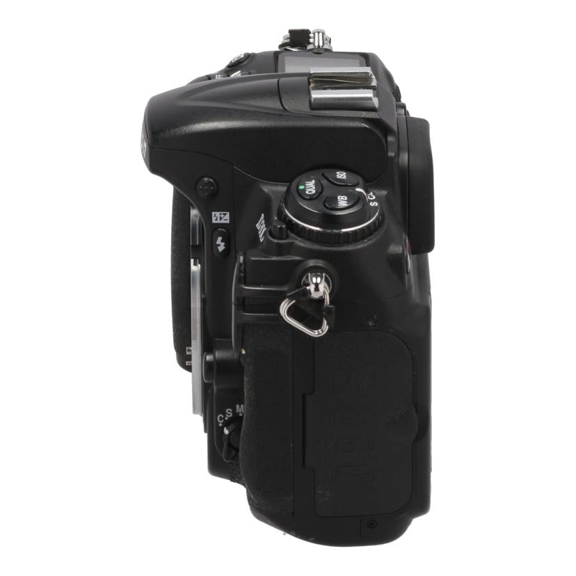 Nikon ニコン /デジタル一眼 ボディ/D300 ﾎﾞﾃﾞｨ//2031001/Bランク/82