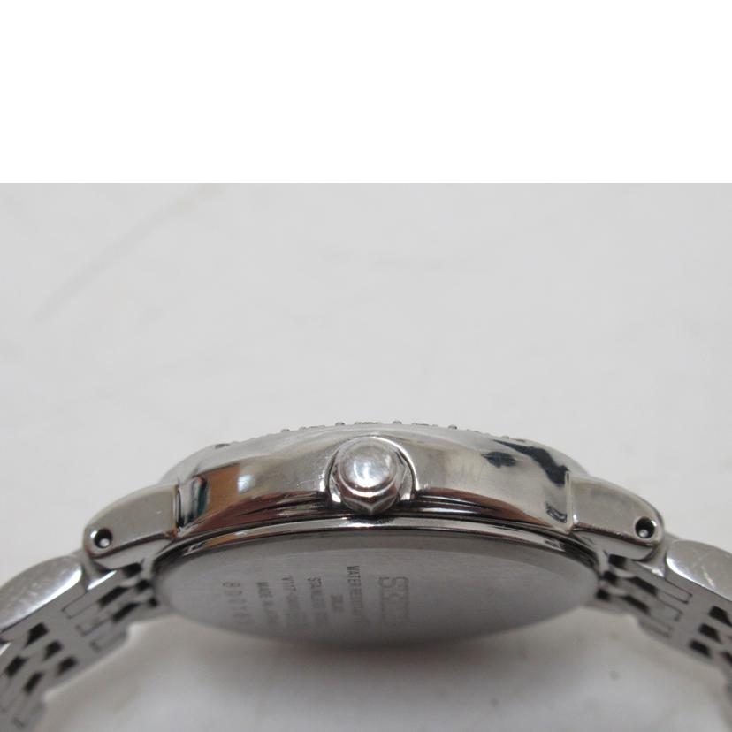 【美品】SEIKO EXCELINE腕時計ダイヤ10PソーラーV117-0AV0 SEIKO エクセリーヌ 10Pダイヤ ソーラー ホワイト文字盤 セイコー
