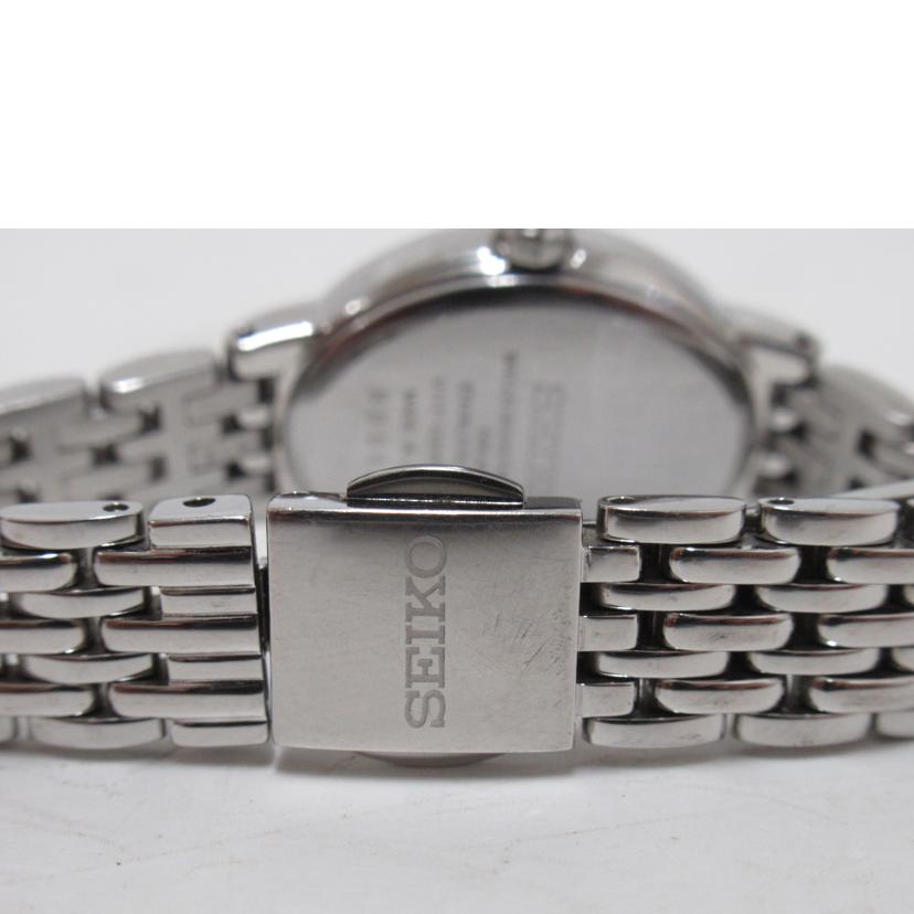【美品】SEIKO EXCELINE腕時計ダイヤ10PソーラーV117-0AV0 SEIKO エクセリーヌ 10Pダイヤ ソーラー ホワイト文字盤 セイコー