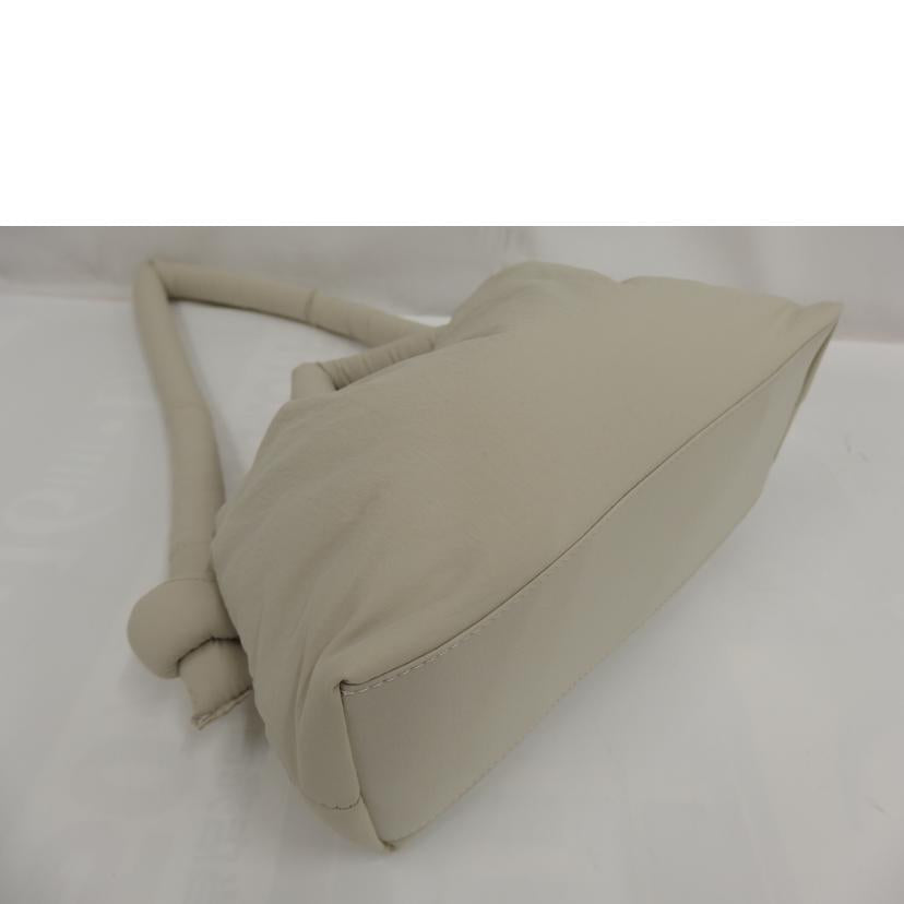 OLEND オレンド/OLEND　one　soft　bag　／ホワイト//ABランク/82