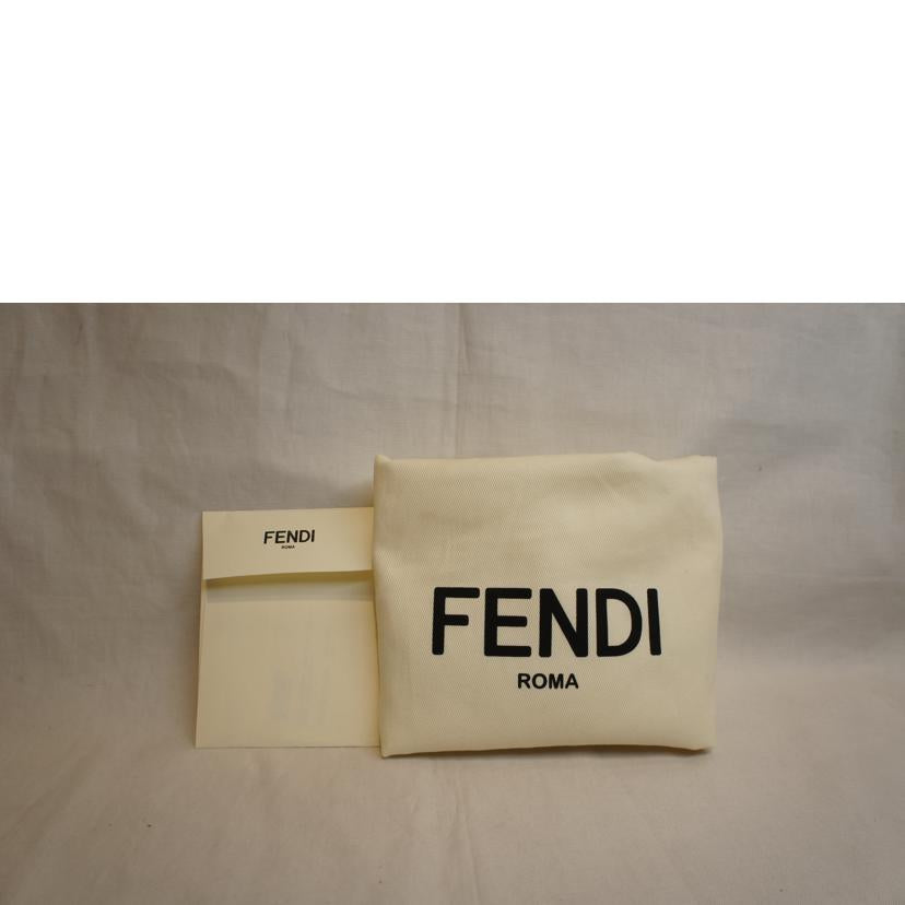 FENDI フェンディ/PVCズッカ柄ポーチ//SAランク/92