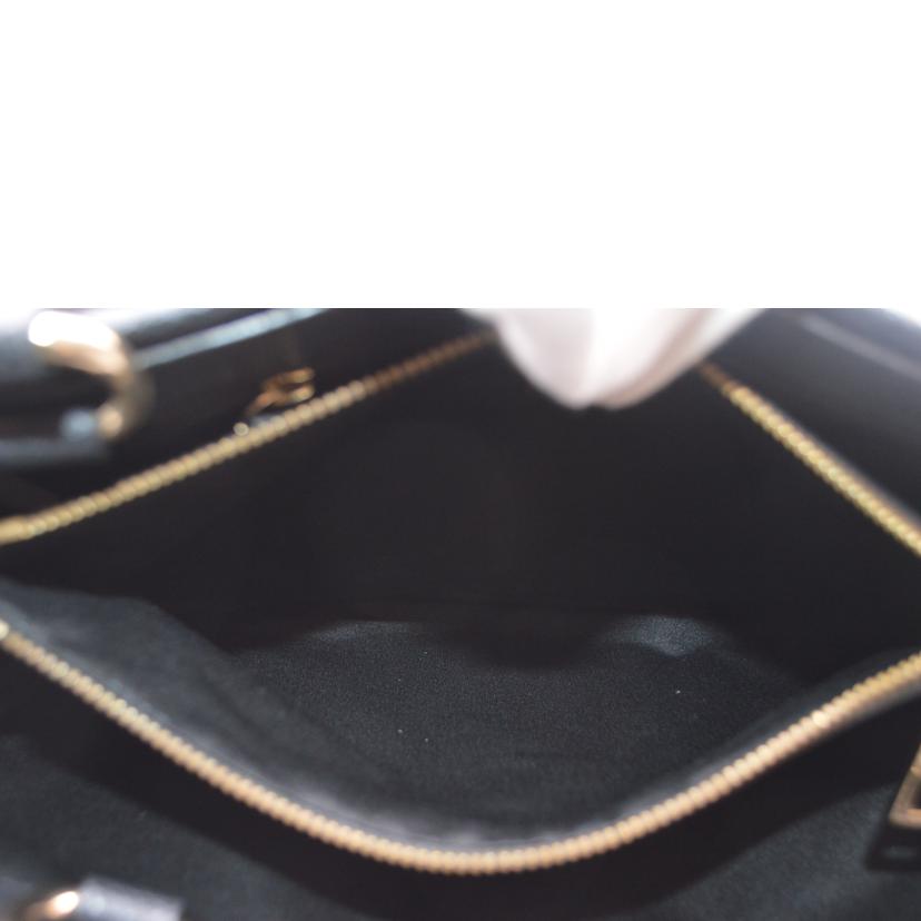 MARC　JACOBS マークジェイコブス/マーベリックグレインレザートート／ノワール/H001L01SP21 001//ABランク/89
