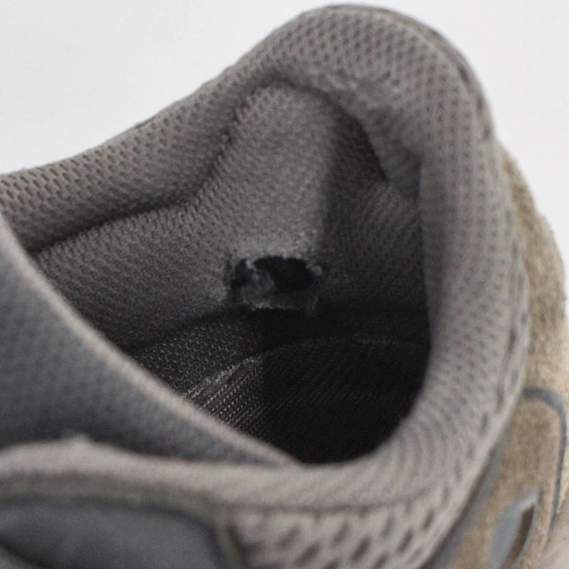 adidas アディダス/YEEZY　BOOST　700／28．0cm／ブラウン/EE9614//Bランク/01