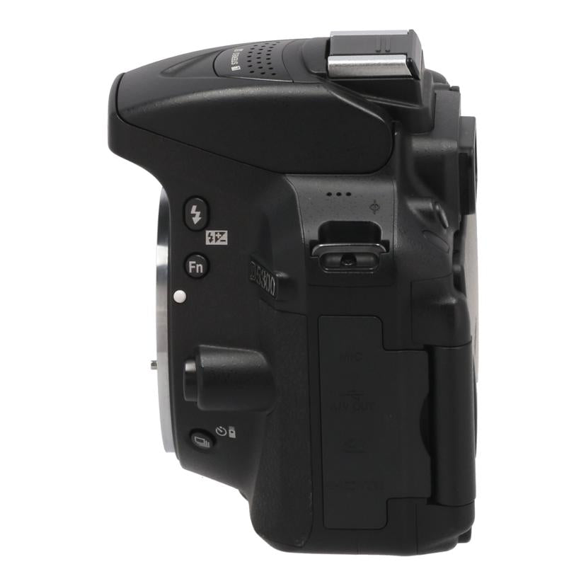 Nikon ニコン /デジタル一眼 レンズキット/D5300 AF-P18-55VRIIﾚﾝｽﾞｷｯﾄ//2156553/Bランク/82