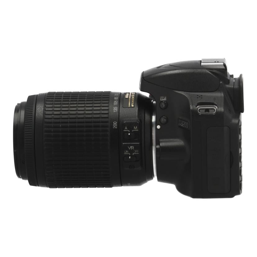 Nikon ニコン　/デジタル一眼　レンズセット/D3200 ﾚﾝｽﾞｾｯﾄ//2061104/Bランク/01