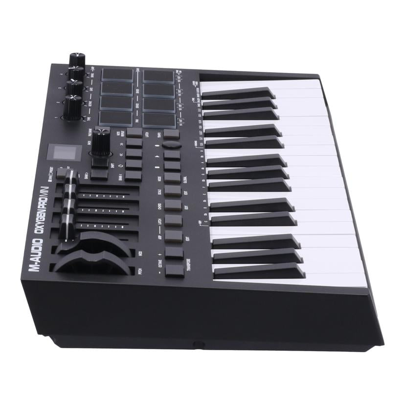 M－AUDIO エムオーディオ/MIDIキーボードコントローラー/Oxygen Pro Mini//A42403251139985/Bランク/78