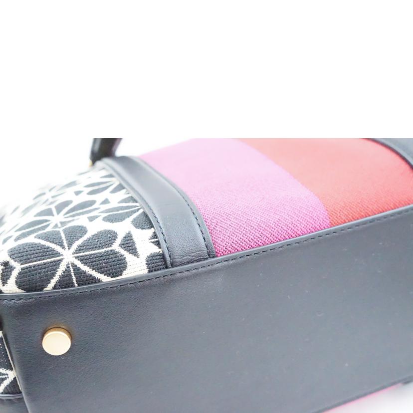 Kate　spade ケイトスペード/kate　spade　フラワージャガードバック//ABランク/67