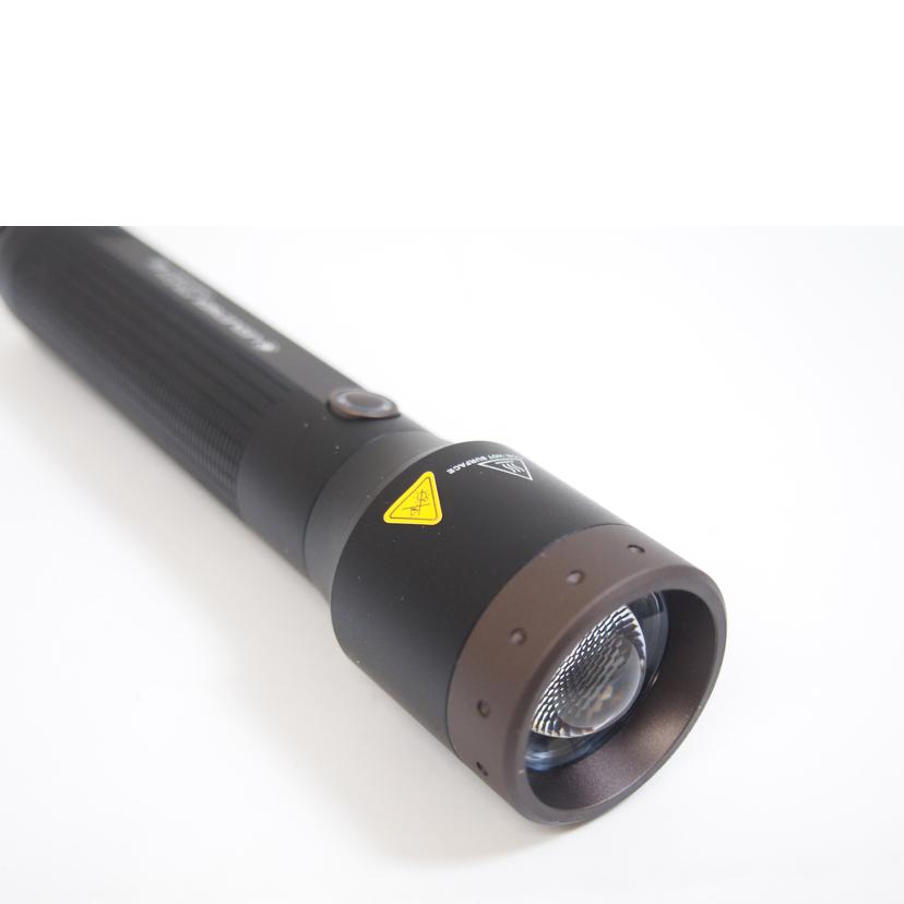 LED　LENSER　P7CORE//Sランク/71