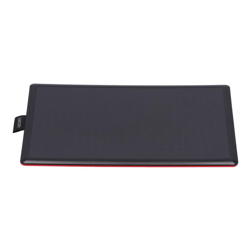 Wacom ワコム　/ペンタブレット／One　by　Wacom　Medium/CTL-672/K0-C//2GA00M1032070/Bランク/82