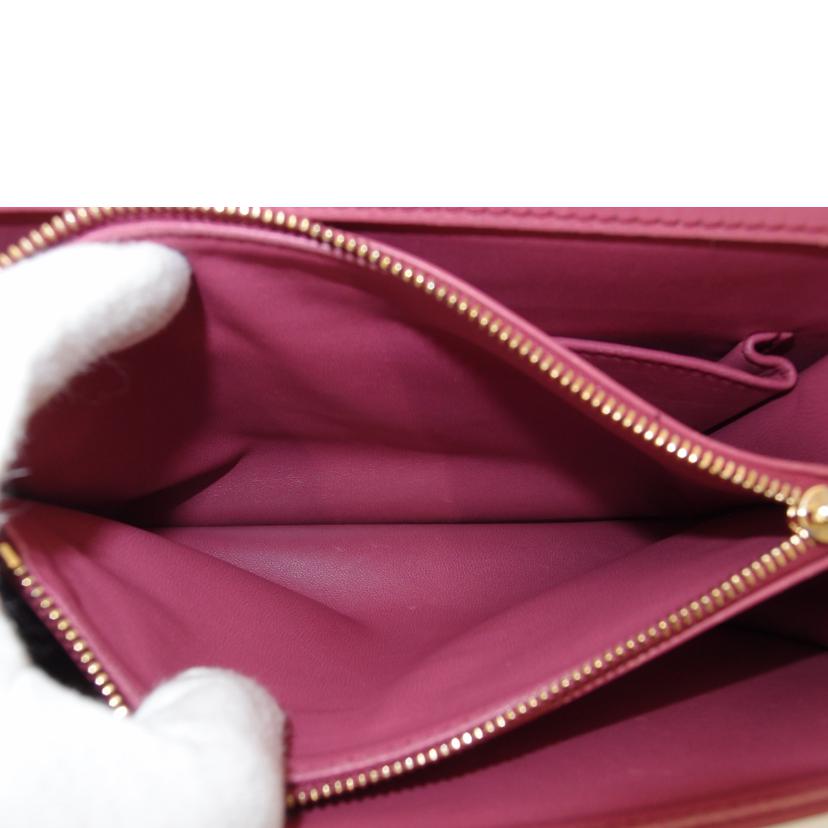 BVLGARI　 ブルガリ　ショルダーバッグ　ワンショルダーバック　斜め掛け　肩掛け　レディース　/セルペンティチェーンショルダー／ピンク/266532//302*****/Bランク/69