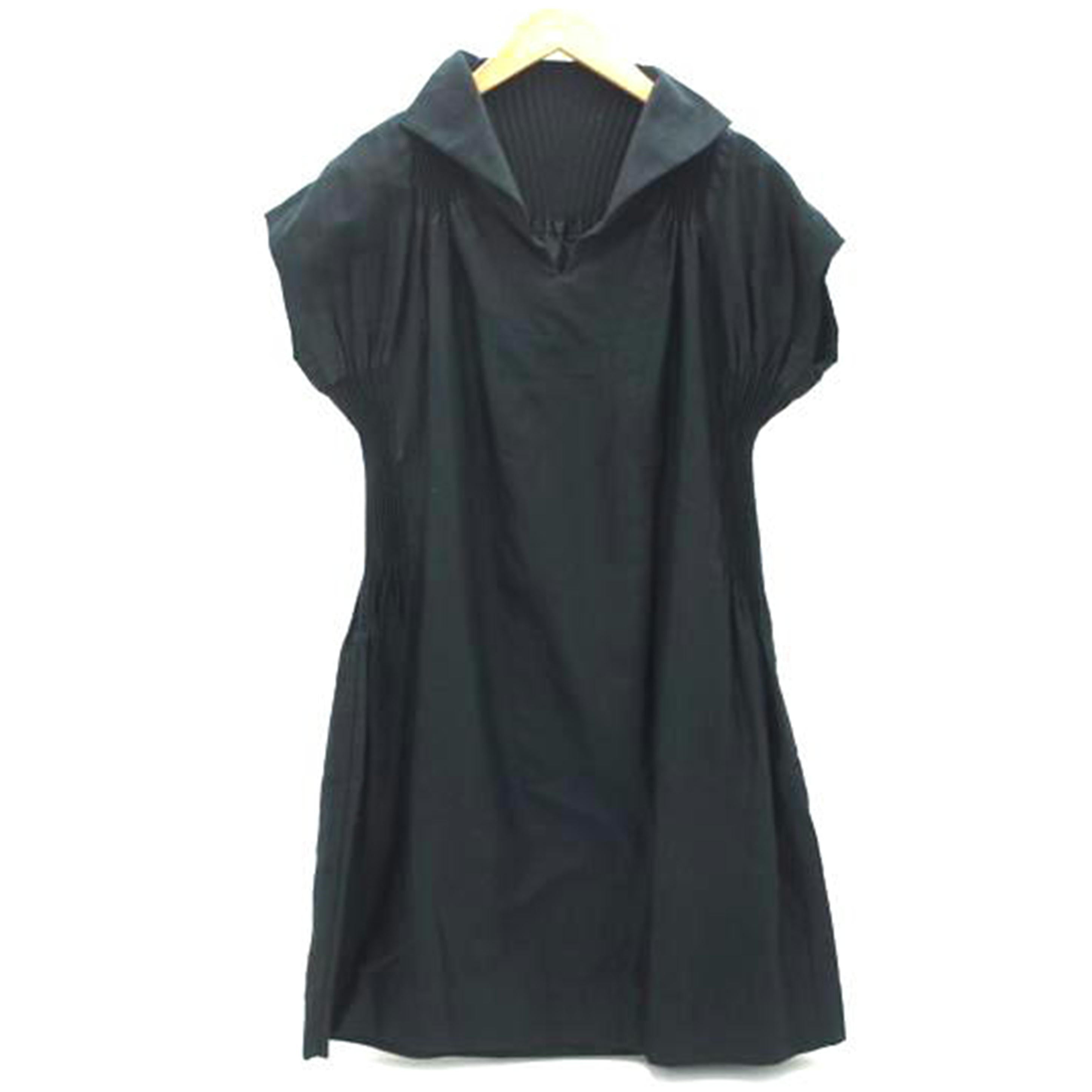 ISSEY　MIYAKE イッセイミヤケ/ISSEY　MIYAKE　ワンピース　プリーツ　BK//Bランク/78