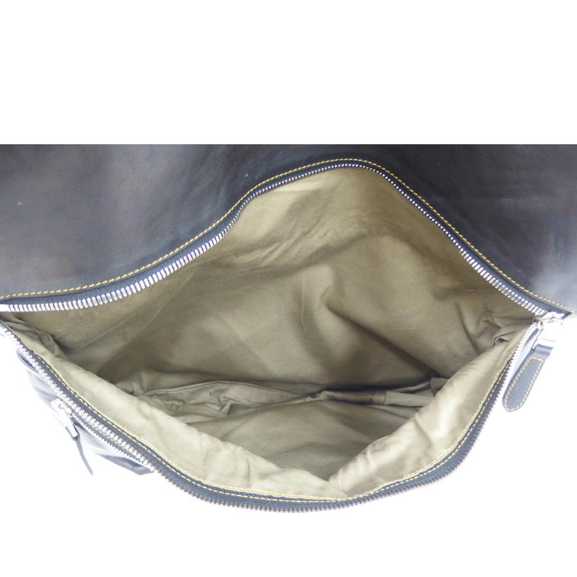 RED　MOON レッドムーン/レザーショルダーバック／ブラック//Bランク/82