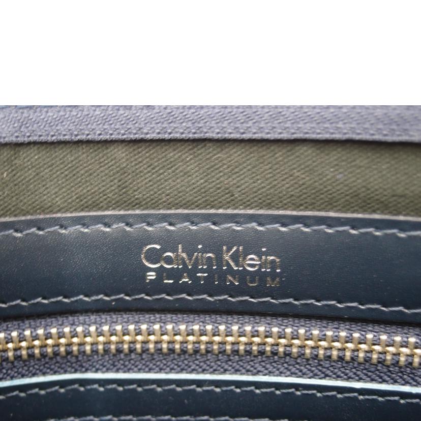 Calvin　klein ｶﾙﾊﾞﾝｸﾗｲﾝ/Calvin　klein　　クラッチバッグ//SAランク/69
