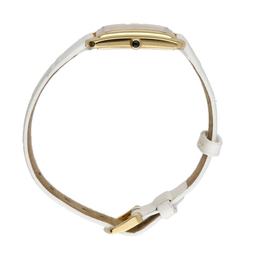 FENDI フェンディ/クラシコレクタンギュラー・ホワイトパール／クオーツ/F702424541D1//003***********/Aランク/09