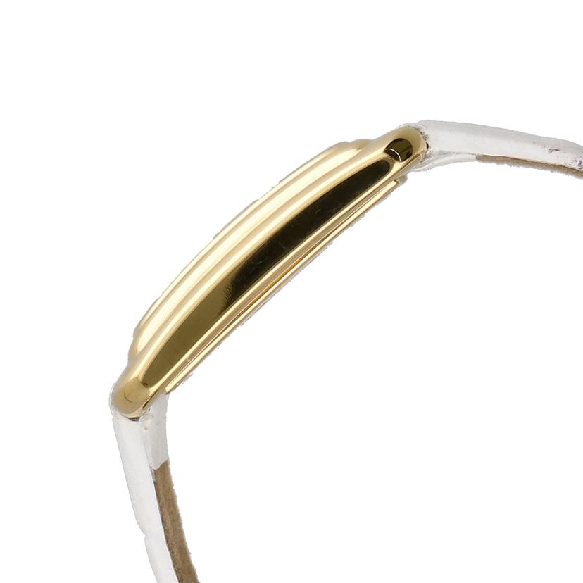 FENDI フェンディ/クラシコレクタンギュラー・ホワイトパール／クオーツ/F702424541D1//003***********/Aランク/09