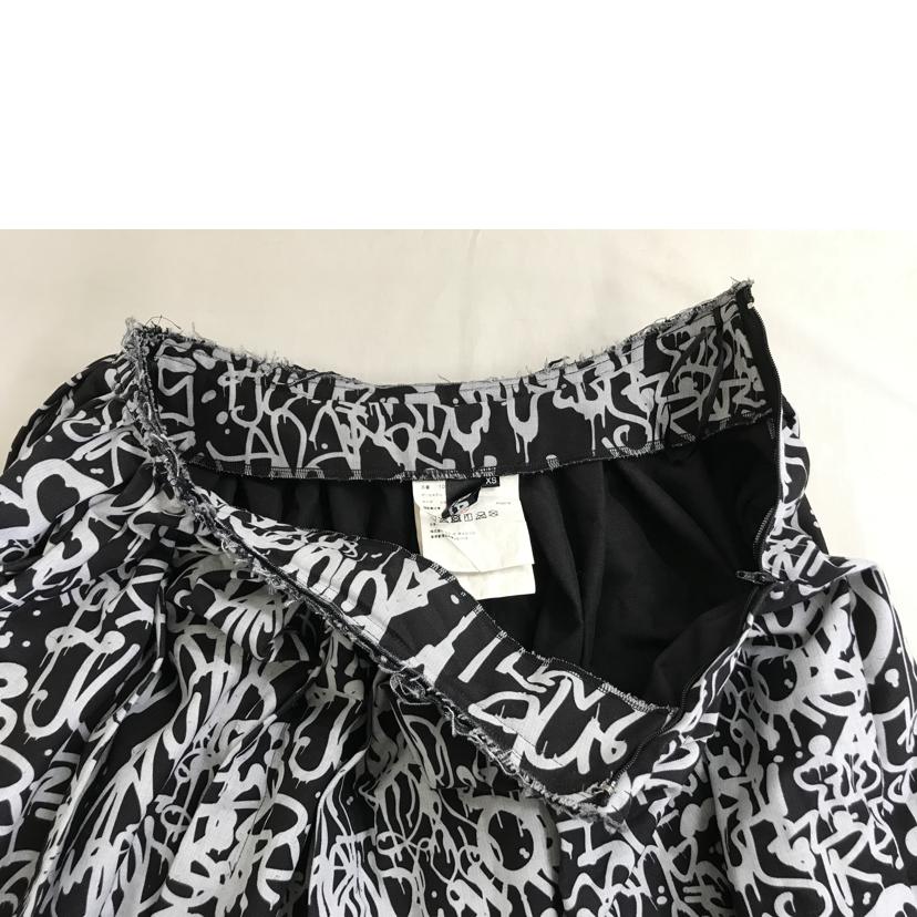 BLACK　COMME　des　GARCONS ブラックコムデギャルソン/総柄スカート/1D-S002//ABランク/51