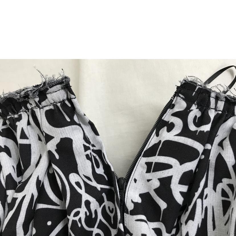 BLACK COMME des GARÇONS 総柄スカート BLACK COMME des GARCONS ブラックコムデギャルソン/レディース