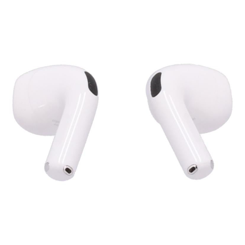 Apple　 アップル　/AirPods　4　ANCなし/MXP63J/A//HPX97HKH24/Bランク/70
