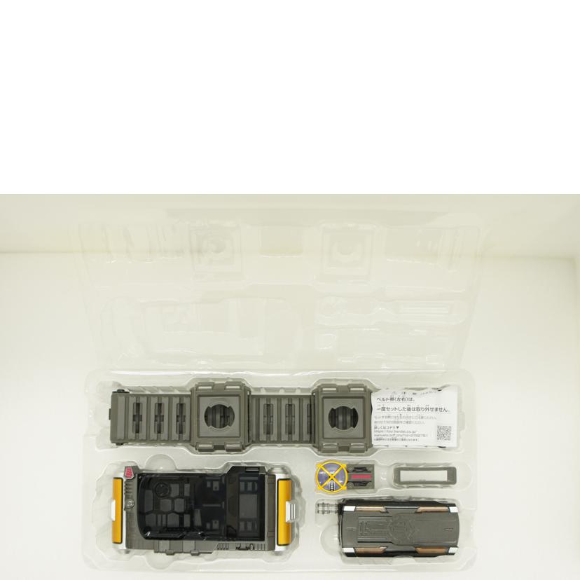 BANDAI バンダイ/SUPER　BEST　変身ベルト　DXカイザドライバー//Aランク/01