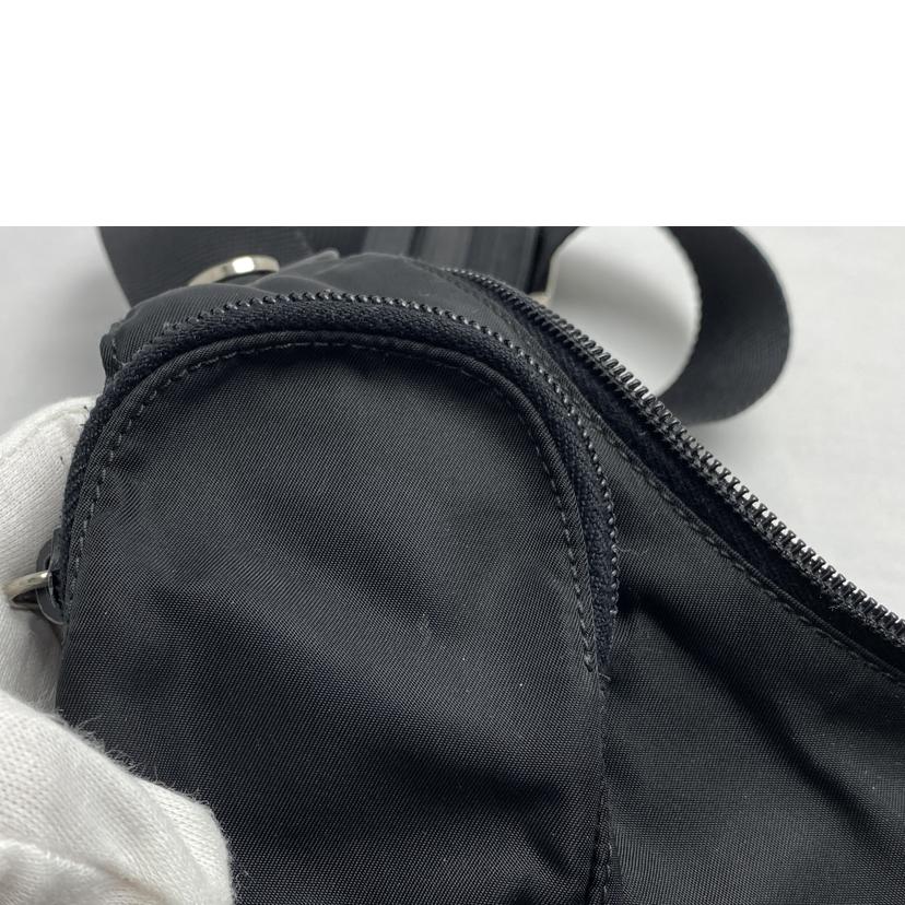 PRADA/トライアングルナイロンショルダーバッグ/BT0520//Bランク/52